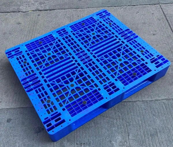 plastic pallets 4 plastic pallets 4